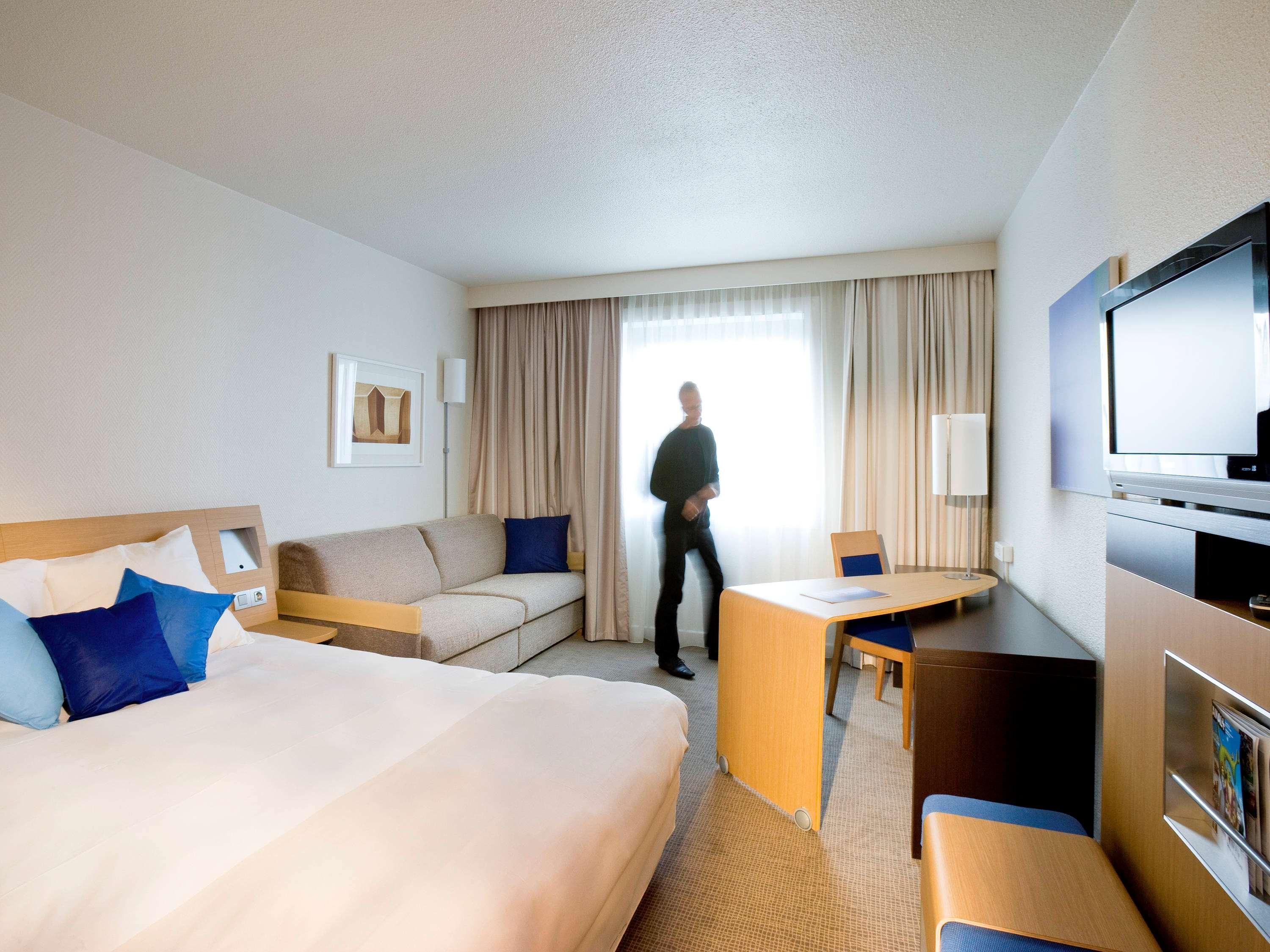 Novotel Marne-la-Vallée Noisy-le-Grand Extérieur photo