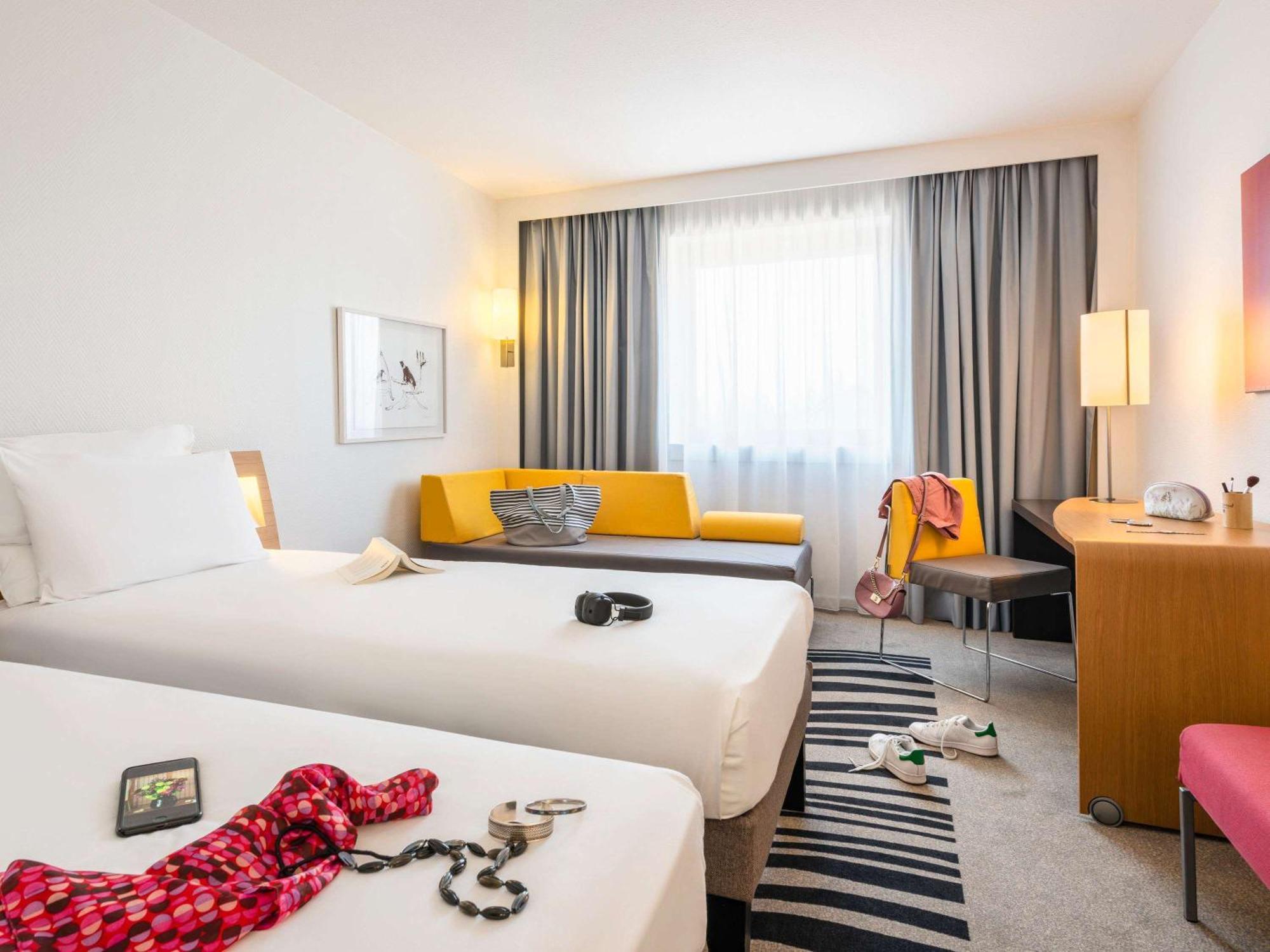 Novotel Marne-la-Vallée Noisy-le-Grand Extérieur photo
