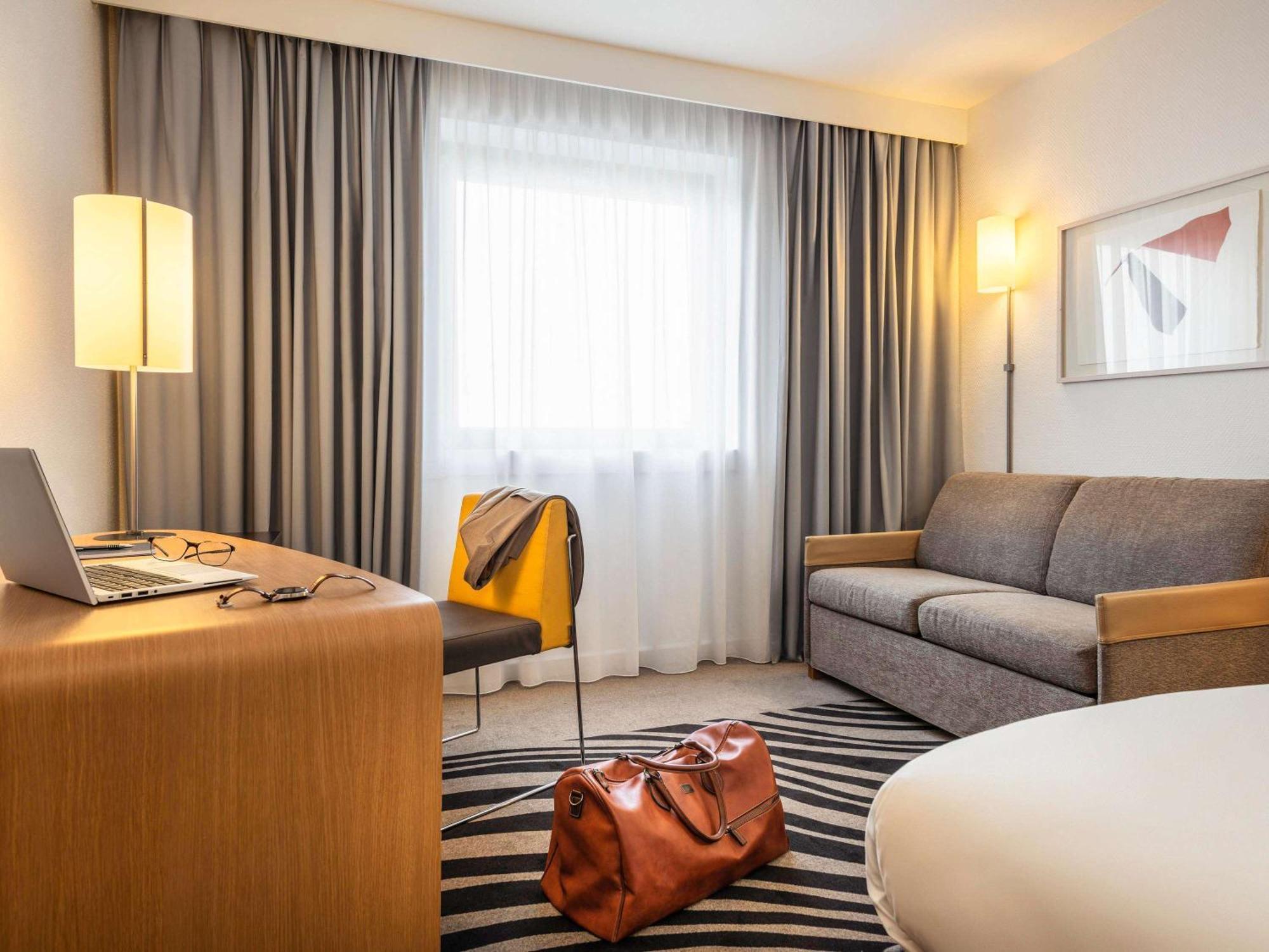 Novotel Marne-la-Vallée Noisy-le-Grand Extérieur photo